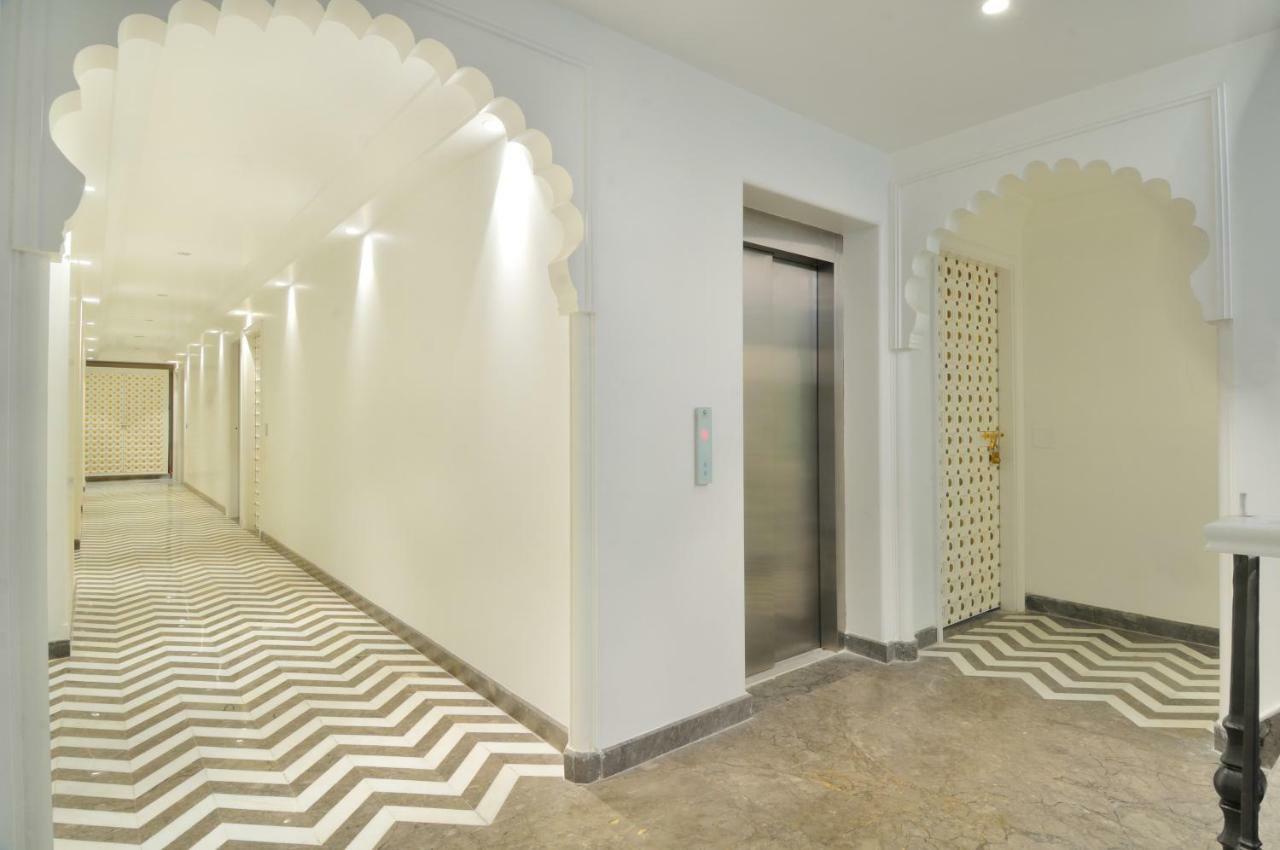 The Pinky Villa - Heritage Boutique Suites Ню Делхи Екстериор снимка